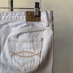 Abercrombie & Fitch Jean Skirt Size 6